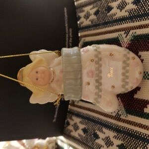LENOX CHEIS HOLIDAY ORNAMENT STARRY NIGHT ANGEL PEACE MITTEN
